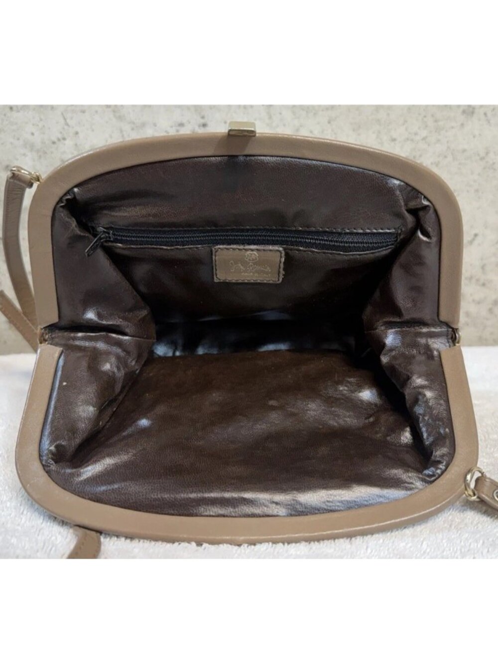 Vintage John Romain Beige Tan Leather Small Crossbody Handbag Purse Shoulder Bag - Picture 7 of 9